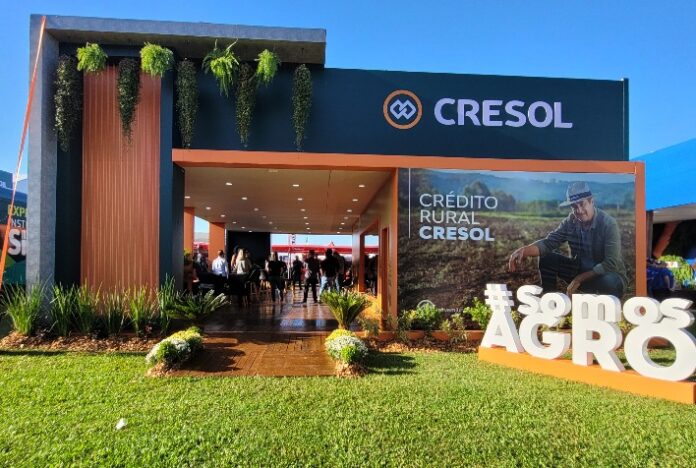 Cresol protocola mais de R$ 284 milhões durante Show Rural