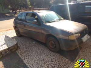 Polícia Militar em Bonito na Operação Carnaval aborda veículo que era conduzido por menor de idade