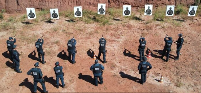 13º Batalhão de Polícia Militar realiza instruções de Tiro Policial ao seu efetivo de Paranaíba e Inocência.