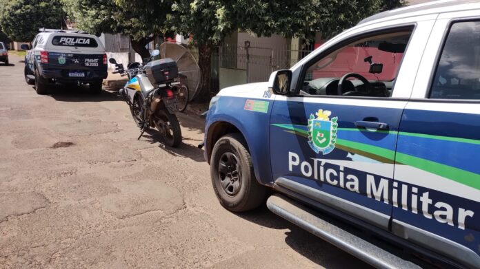 Ação rápida da Polícia Militar resulta na prisão em flagrante do autor de furto em residência de Aparecida do Taboado.