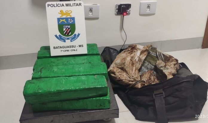 Em Bataguassu, Polícia Militar apreende mais de 13 quilos de maconha durante abordagem a veículo e encaminha dois à Delegacia pelo crime de tráfico de drogas