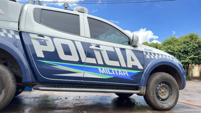 Polícia Militar prende homem por lesão corporal a sua ex-convivente em São Gabriel do Oeste.