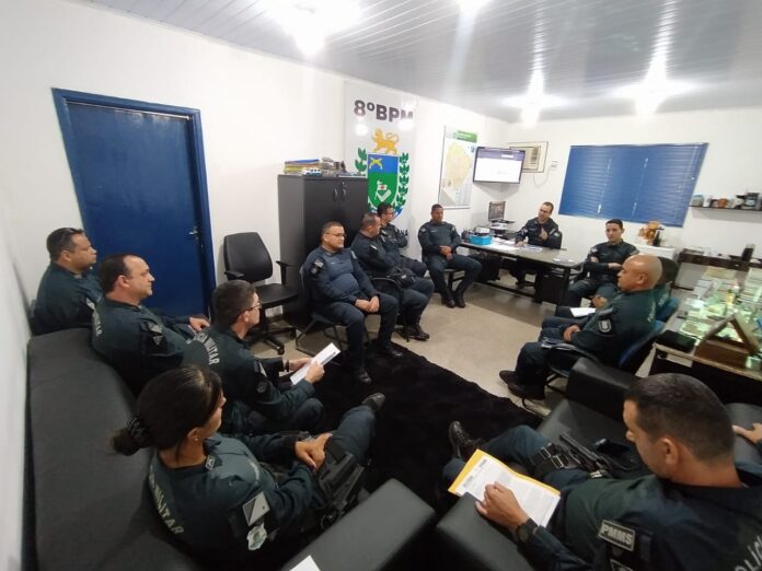 Comando do 8° BPM realiza reunião com oficiais e comandantes de unidades e apresenta planejamento estratégico da PMMS