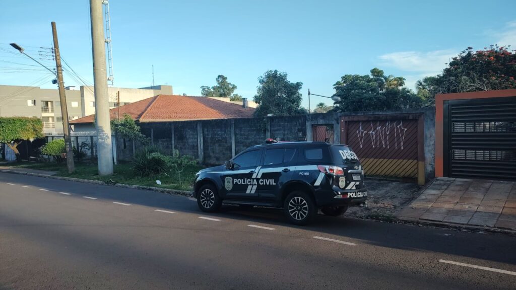 Decon cumpre mandados de busca e apreensão em Campo Grande