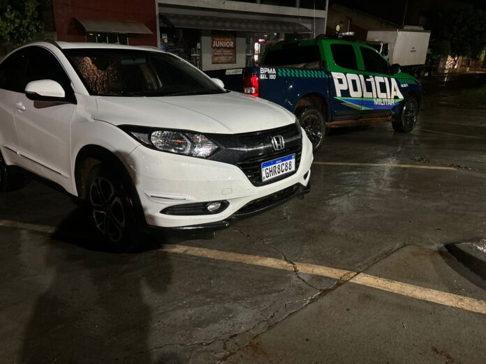 PMA de Mundo Novo apreende adolescente e recupera veículo SUV Honda-HRV produto de crime com chassi adulterado e com placas clonadas