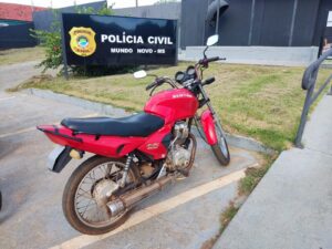 Polícia Civil recupera moto furtada em Mundo Novo e identifica adolescente infrator