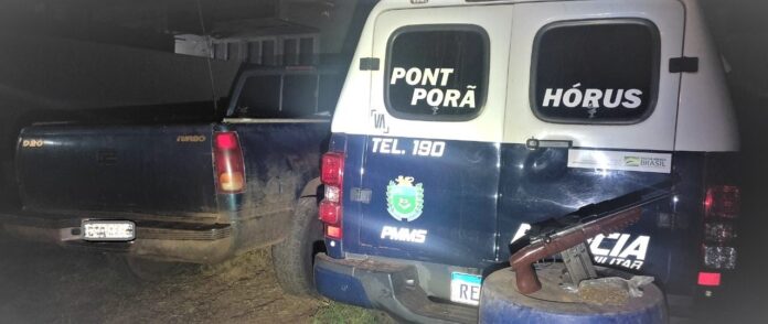 Polícia Militar prende homem com drogas e submetralhadora em Ponta Porã