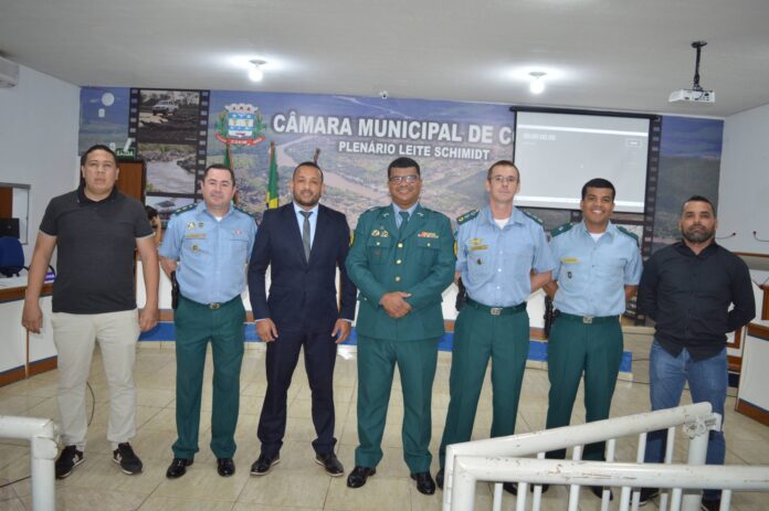 Policial Militar é homenageado com moção de congratulação em Coxim