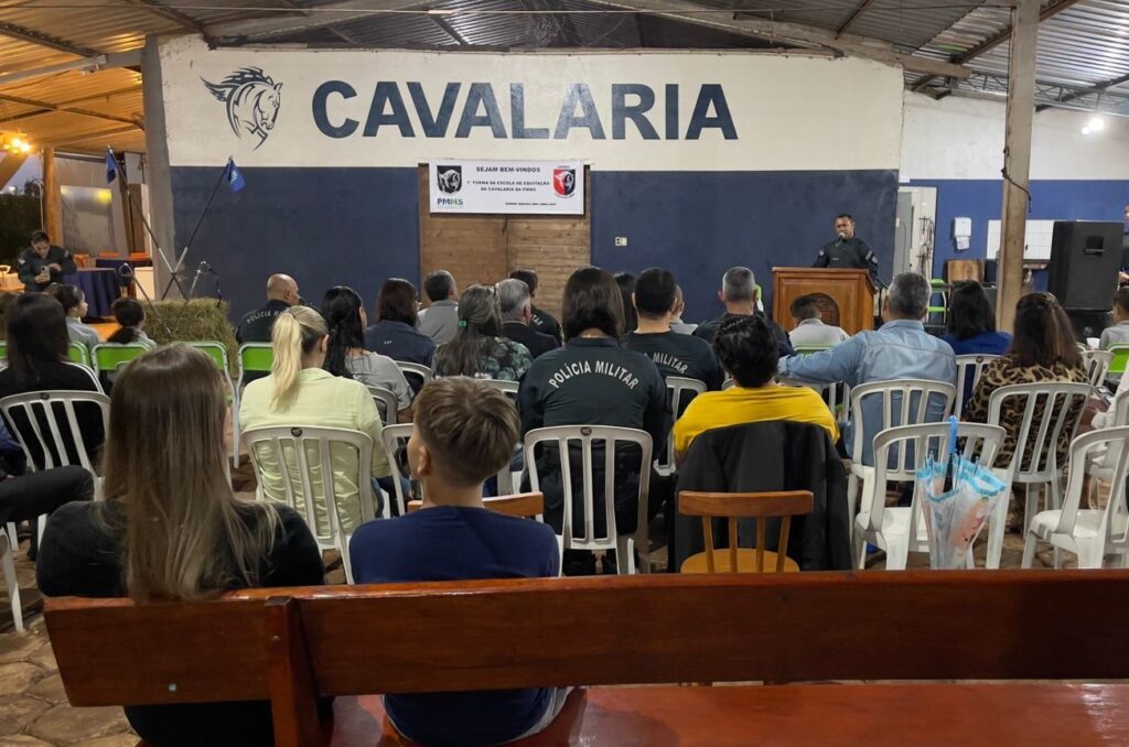 Cavalaria da PMMS inaugura Escola de Equitação