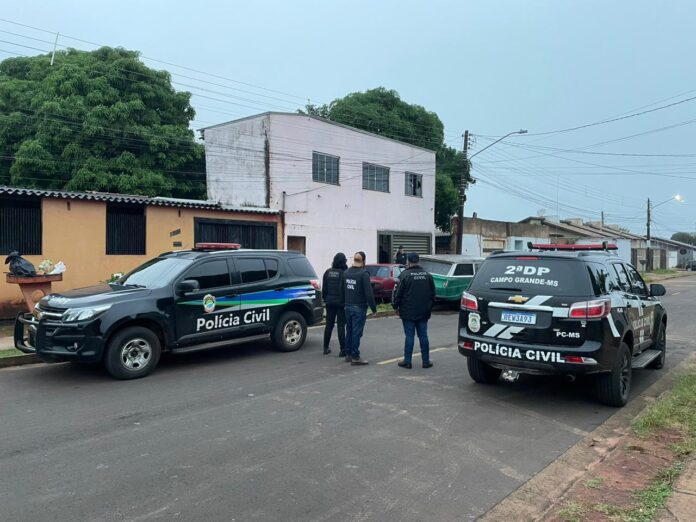 Polícia Civil realiza operação e apreende arma que pode ter sido utilizada em homicídio em Campo Grande