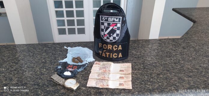 Polícia Militar prende autor de roubo em flagrante e de posse de  cocaína e maconha em Coxim