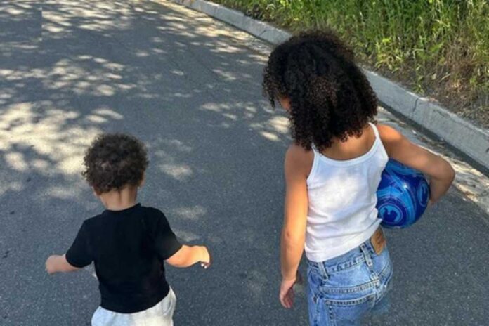 Filhos de Kylie Jenner, Stormi e Aire