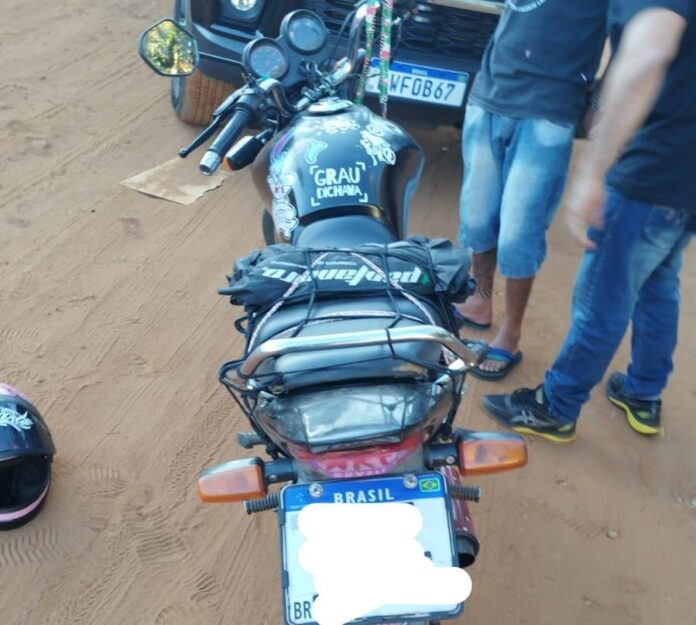 Polícia Civil apreende motocicleta adulterada e com placa falsa