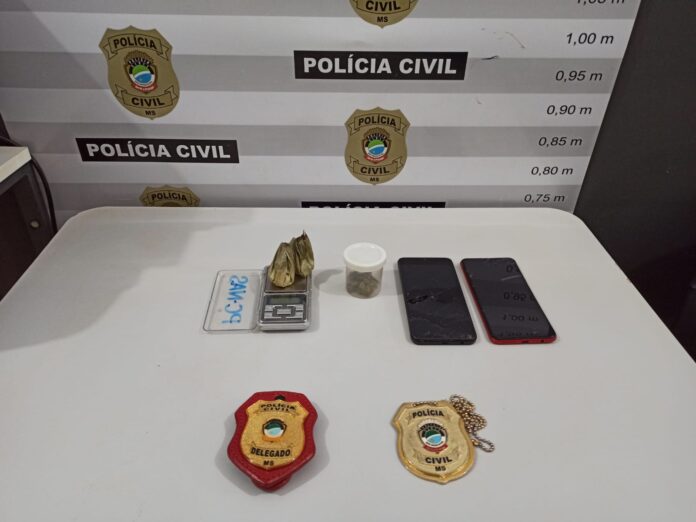 Polícia Civil prende casal em flagrante por tráfico de drogas após cumprimento de mandado de busca e apreensão em Nova Alvorada do Sul