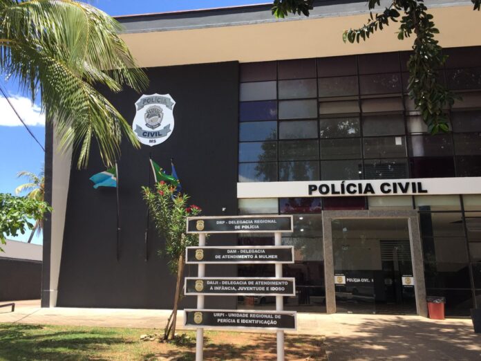 Homem é preso pela Polícia Civil em Corumbá após agredir e ameaçar a esposa