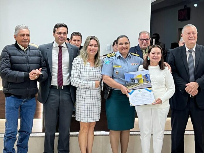 Subcomandante-Geral da PMMS é homenageada na Câmara Municipal de Costa Rica