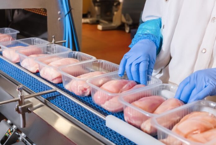 Apenas 2,5% superior à de um ano atrás, exportação de carne de frango de setembro fica aquém do esperado