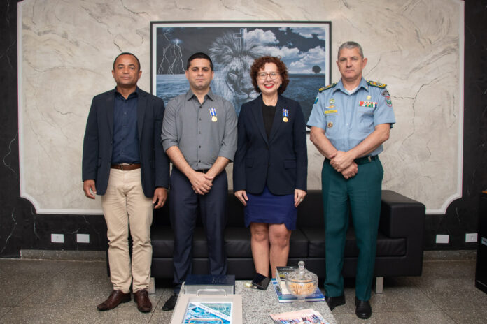 Comando da PMMS homenageia integrantes do GAECO com Medalha Tiradentes