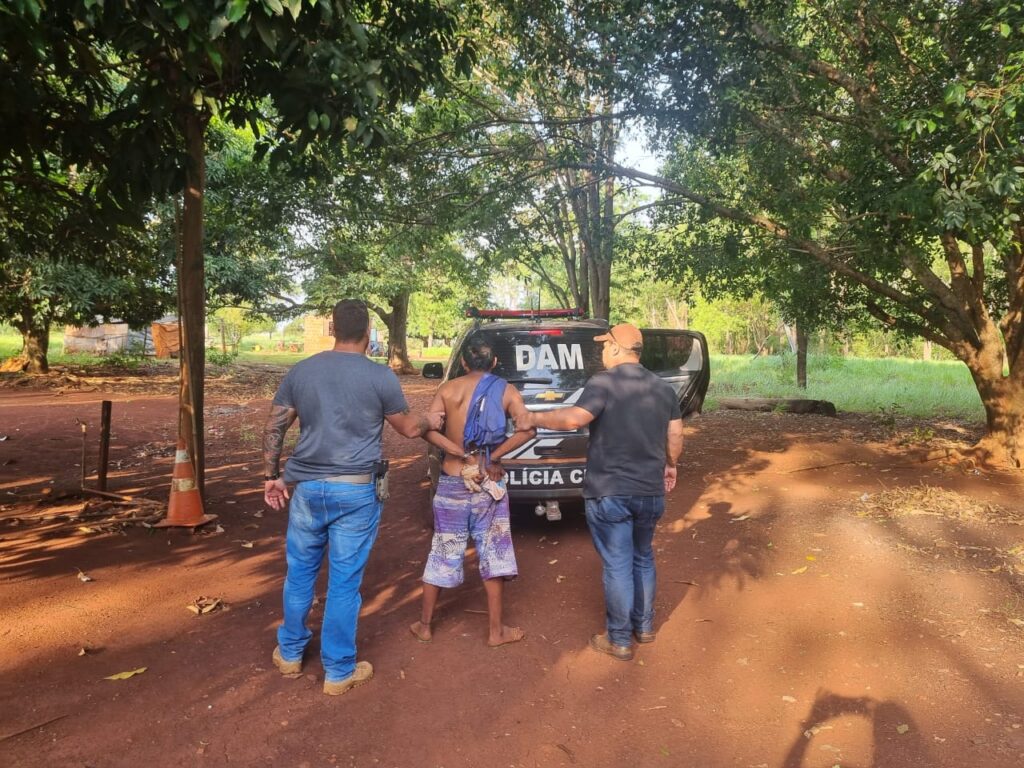 Polícia Civil prende homem que agrediu a mulher com uma faca na cabeça em Dourados