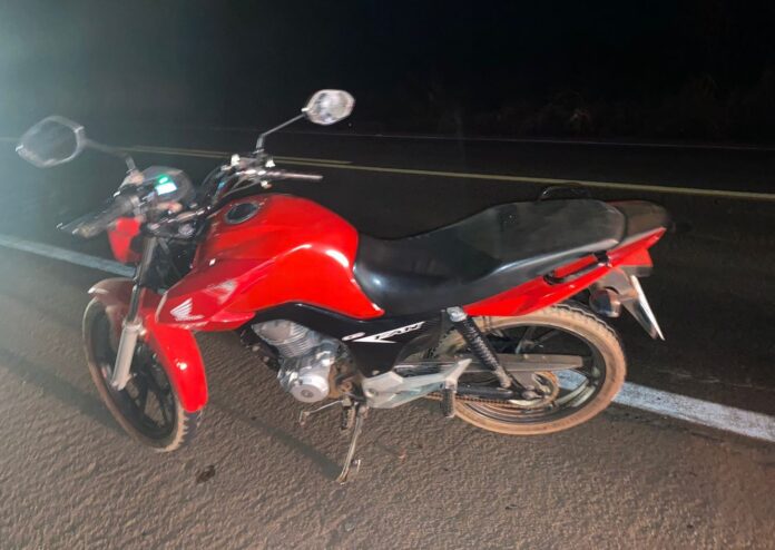 Polícia Militar prende homem em flagrante por furto e recupera moto em Coxim