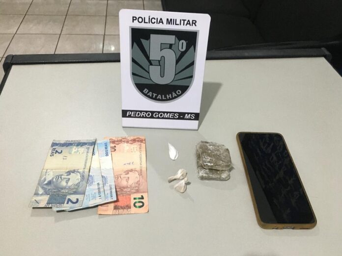 Polícia Militar prende homem em flagrante por tráfico de drogas em Pedro Gomes