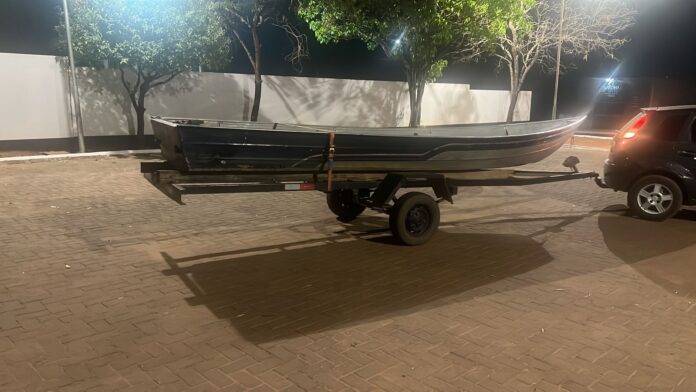 Policia Militar prende homem por receptação de barco furtado em Coxim