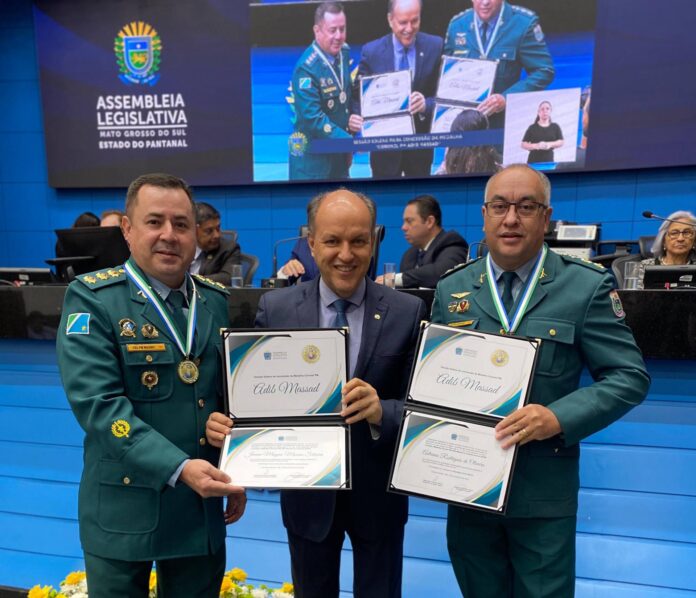 Comandantes do 5º BPM e do CPA-6 são agraciados com Medalha Coronel Adib Massad em solenidade na Capital