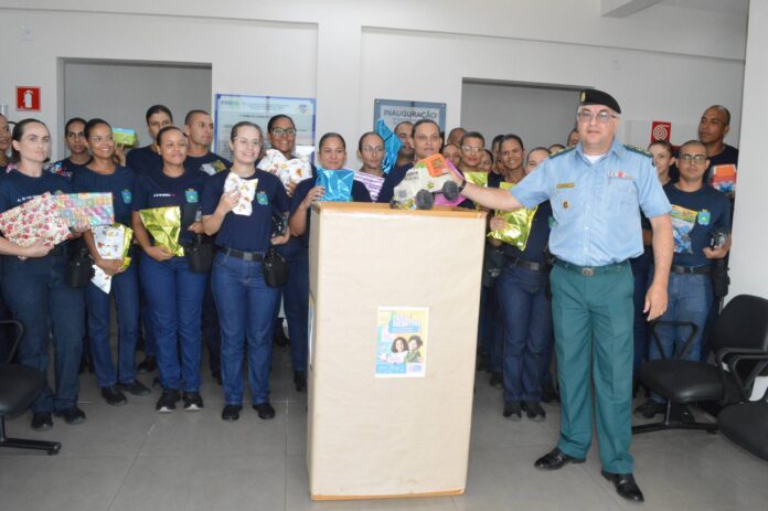 Polícia Militar realiza Dia D da Campanha Caixa Encantada em prol das crianças de Coxim